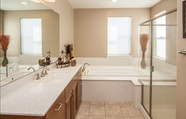 Building Photo - Cozy and Well Maintained Single-Family 4BD/3BA Home for Rent in Desirable Dublin!