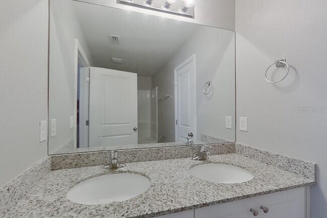 Building Photo - 18328 Gibraltar Ln