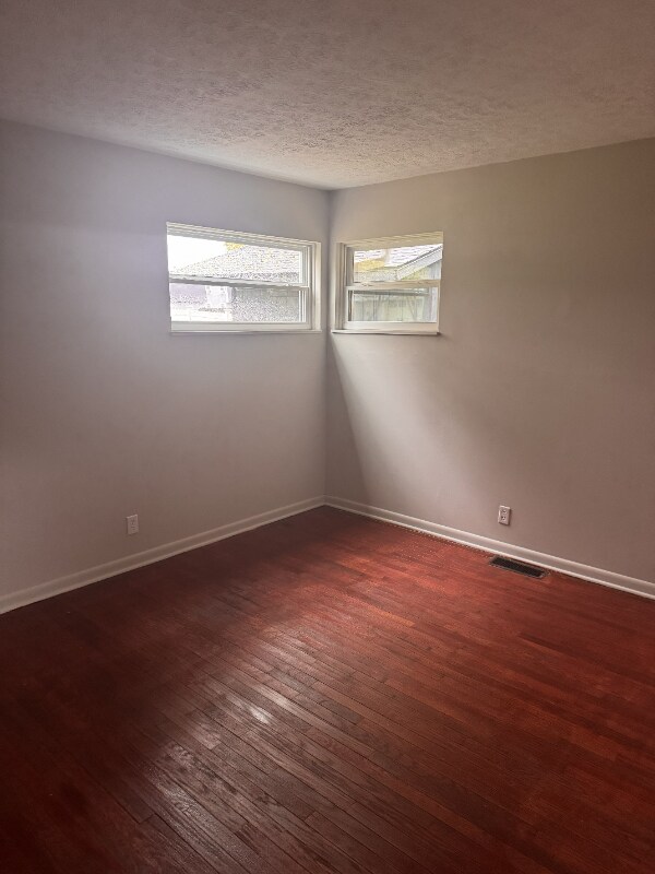 Building Photo - 12-14 Grove Ct