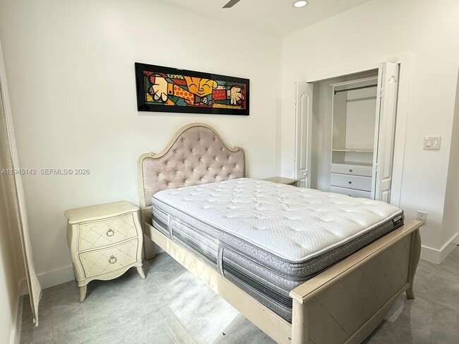 Building Photo - 11271 NW 84th St