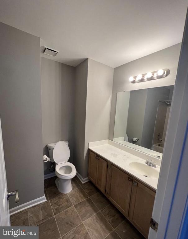 Building Photo - 11226 Hannah Way