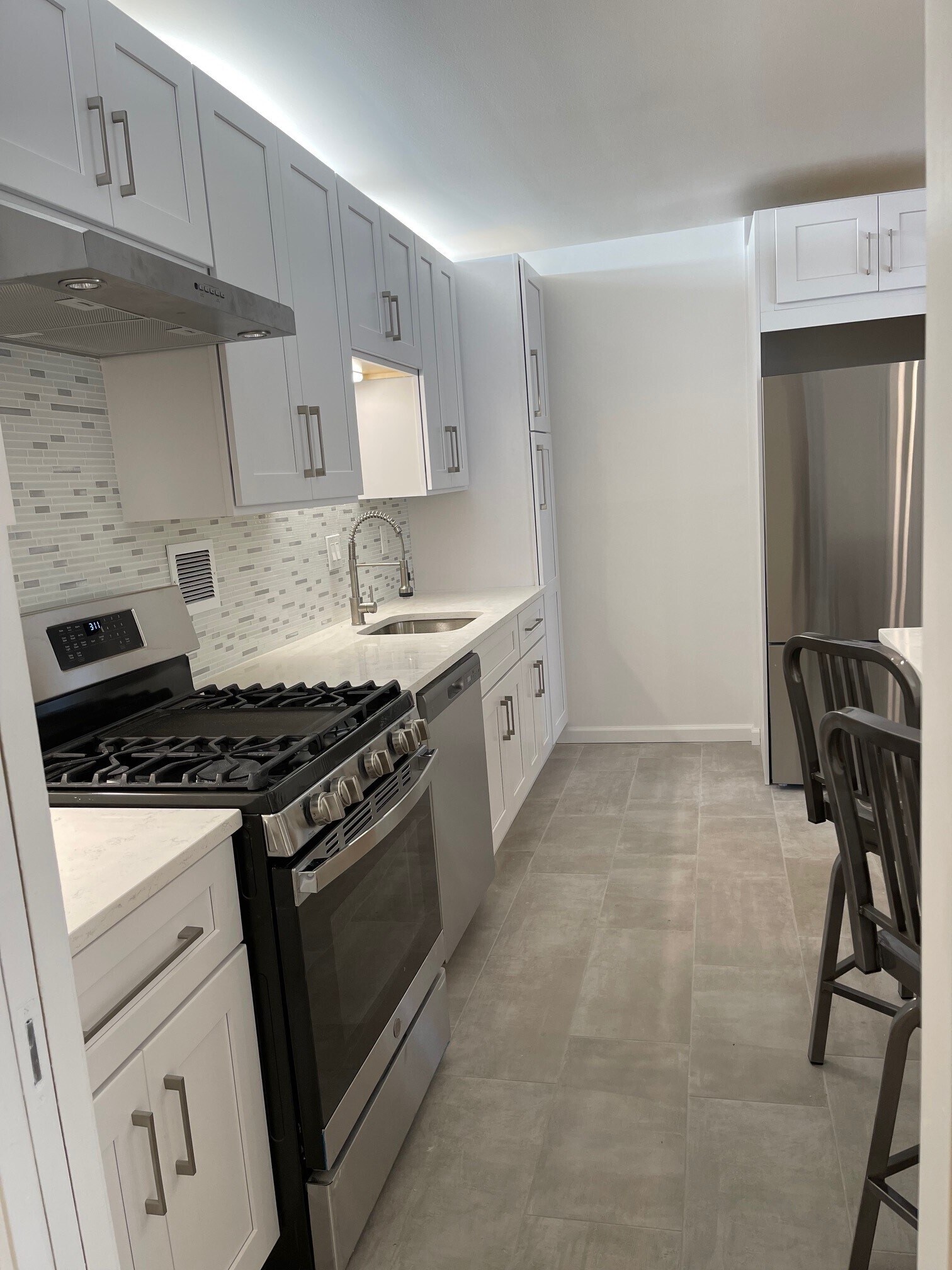 Fab new kitchen - 5500 Friendship Blvd