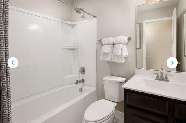 Building Photo - 472 Killarney Park