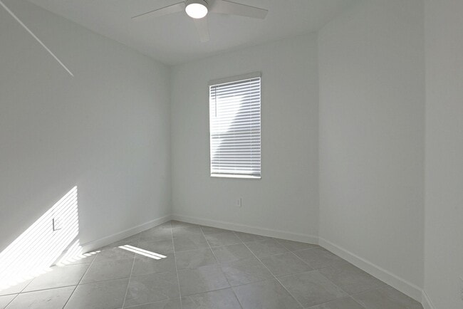 Building Photo - AVAILABLE NOW IN IBIS LANDING