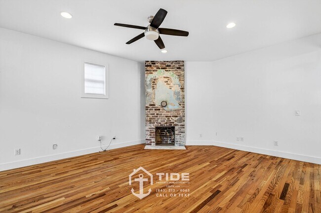 Building Photo - 40 Poinsett St