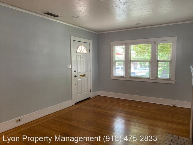 Building Photo - 2 br, 1 bath House - 3209 C Street