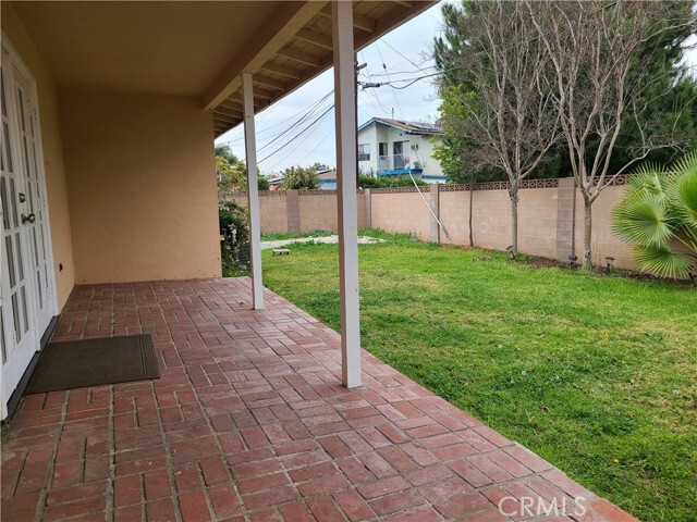 Building Photo - 15720 Rose Ln