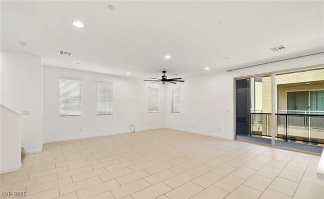 Building Photo - 11278 Kraft Mountain Ave