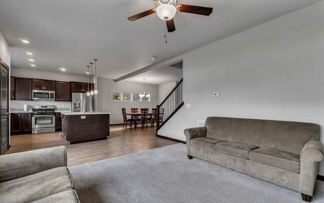 Building Photo - SINGLE FAMILY HOME IN THE FOX TAIL SUBDIVISION (APP#148)