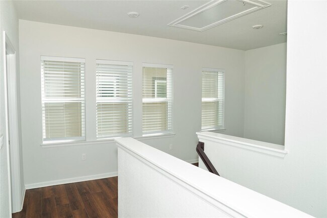 Building Photo - 13506 Martin Scott Cv