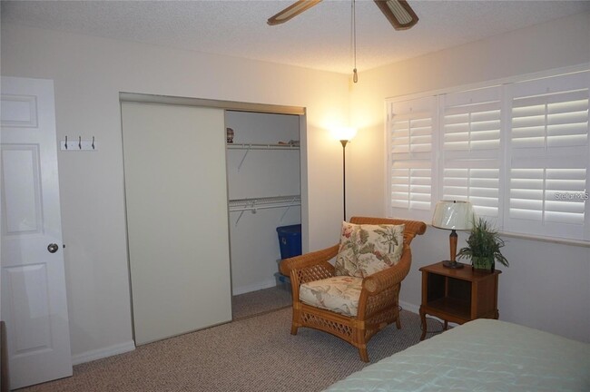 Building Photo - 10819 SW 83rd Ct