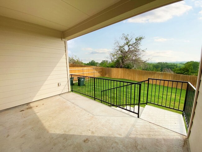 Building Photo - 15016 Upland Willow Rd