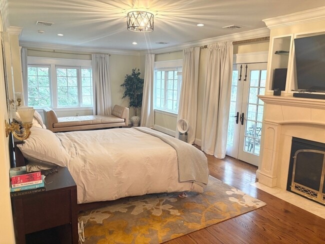 Building Photo - 115 Aspen Ave