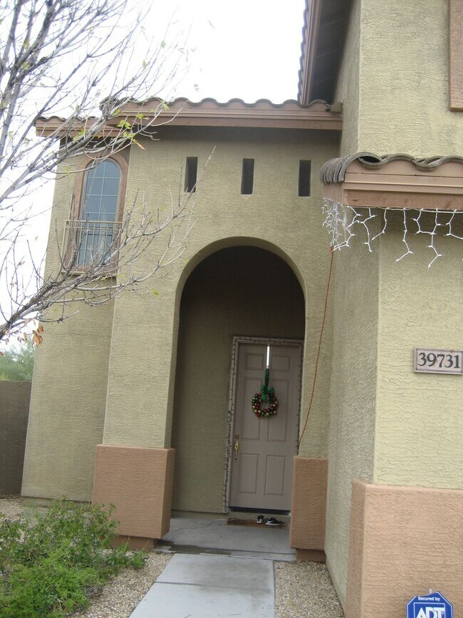 Building Photo - 40228 N Patriot Way