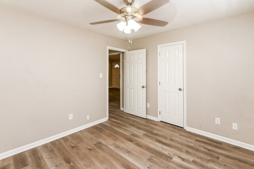 Building Photo - 8543 Alicia Brittany Ln