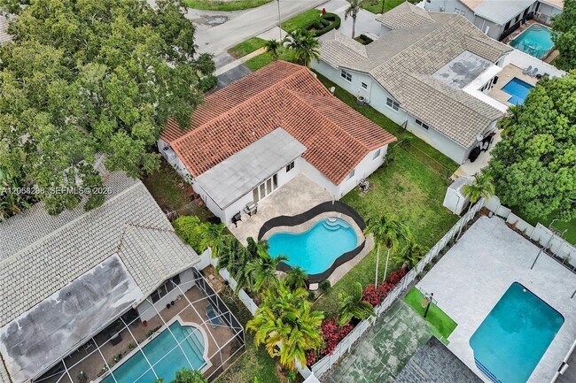 Building Photo - 3671 N 47th Ave