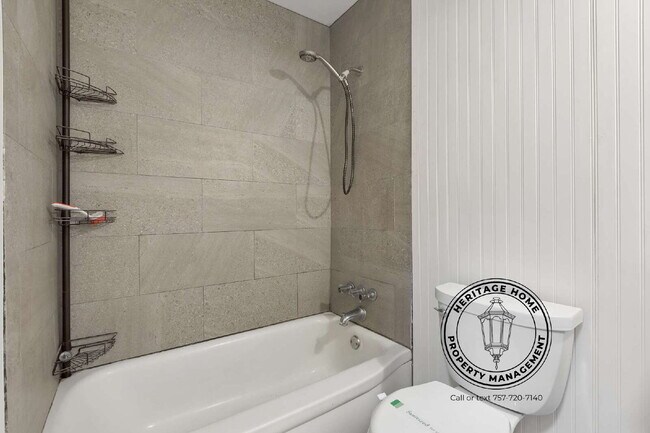 Building Photo - "Charming 3-Bed Oasis with Scenic Views & Modern Touches on Faubus Drive!"