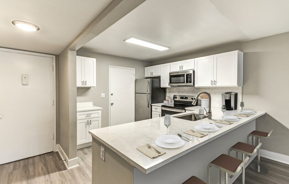 Building Photo - The Luxe at Boca