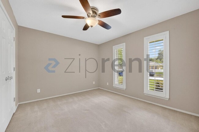 Building Photo - 2501 Bluffton Dr