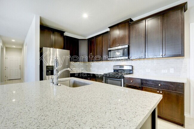 Building Photo - 1803 Los Olivios Wy
