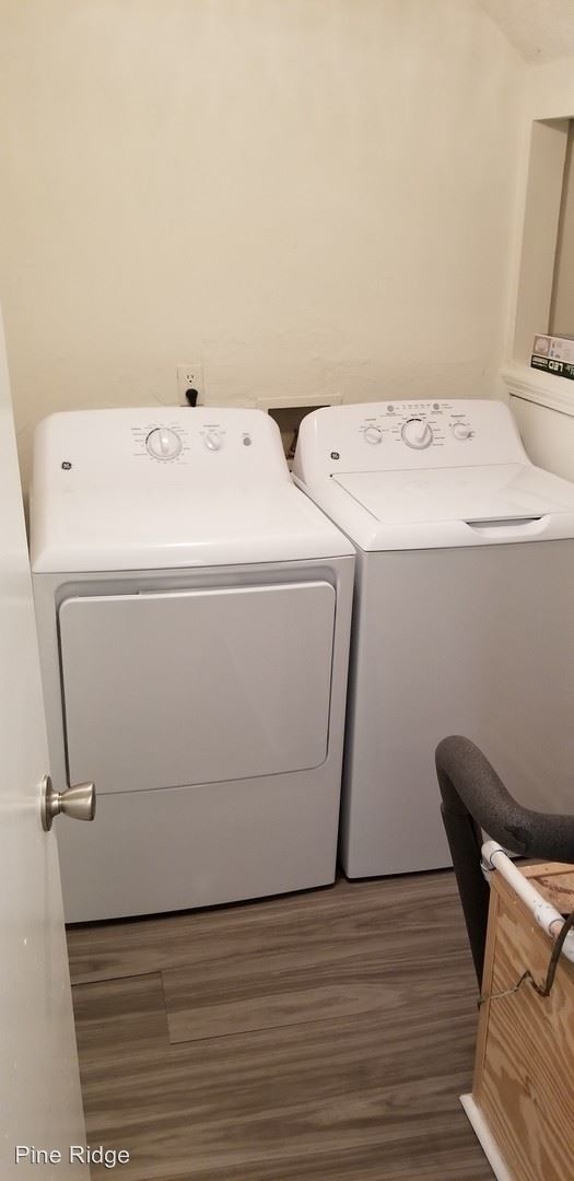 Building Photo - 1984 Clinton Rd