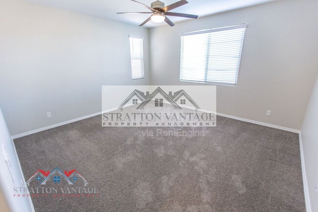 Building Photo - 22486 E Russet Rd