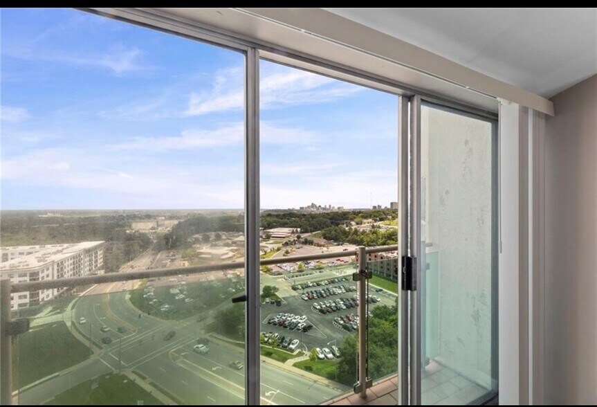 Building Photo - 3838 Rainbow Blvd