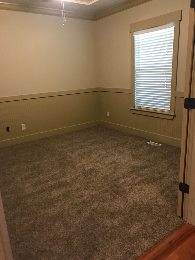 Building Photo - Beautiful home in Eagles Shadowridge subdivision