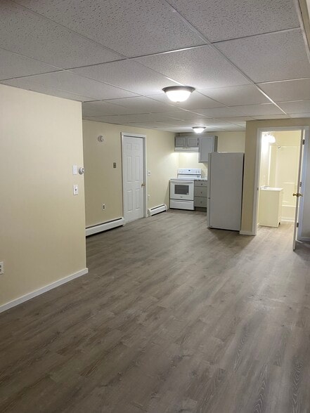 Building Photo - 29 Summer St