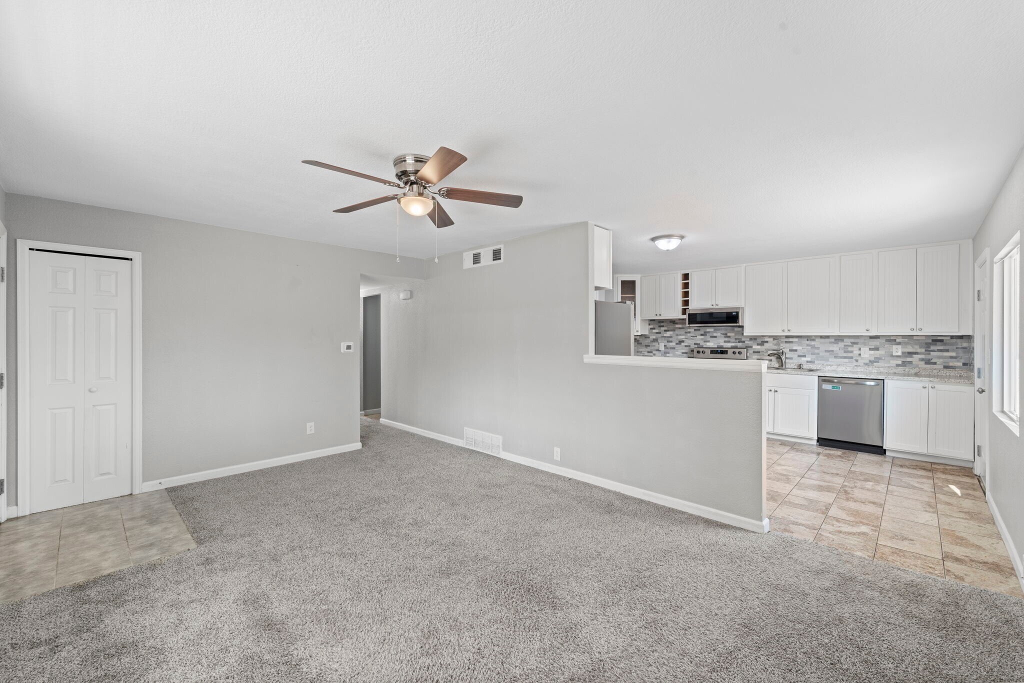 Building Photo - 1222 Florence Ave