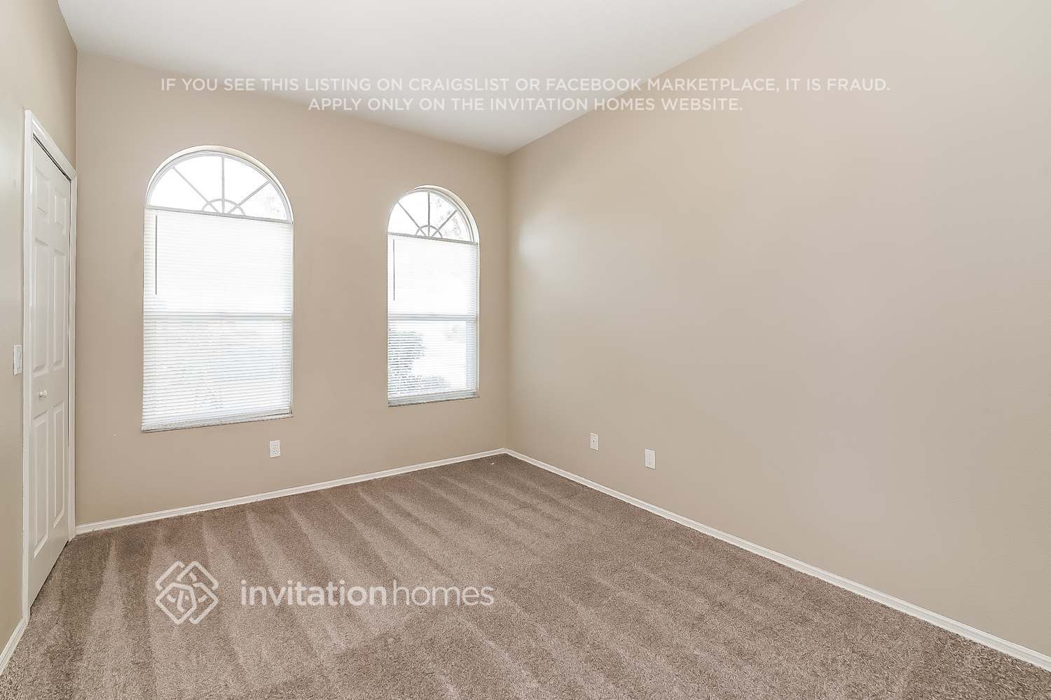 Building Photo - 205 39th St NE