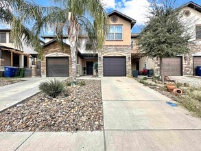 Building Photo - 5714 Montevista Dr