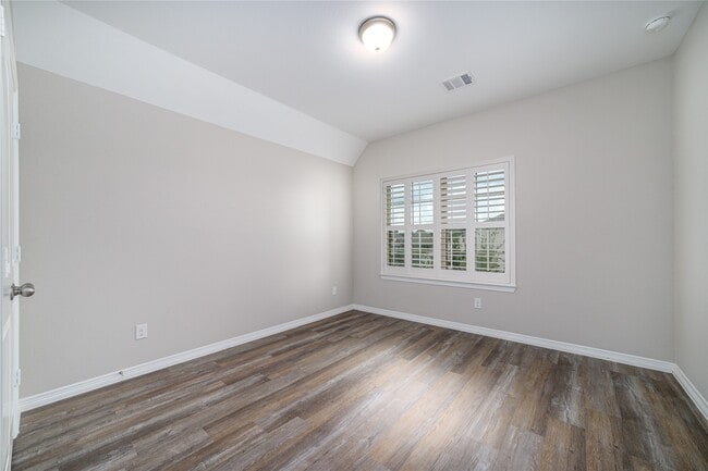 Building Photo - 18235 Winding Willow Oak Way