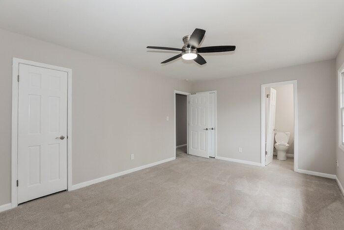 Building Photo - 6218 Sweetgum Trail