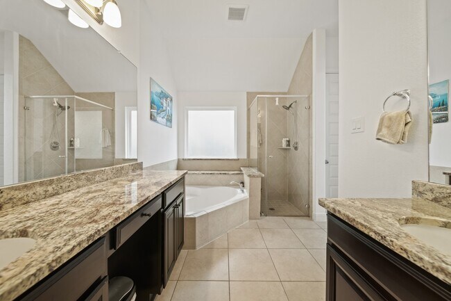 Building Photo - 7413 Woodward Springs Dr