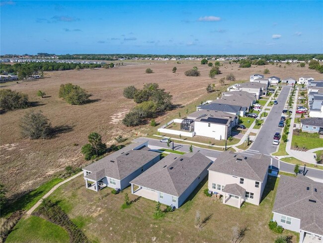 Building Photo - 1043 Lakeshore Breeze Pl