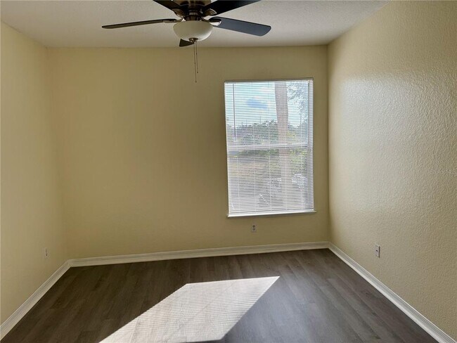 Building Photo - 2718 Maitland Crossing Way