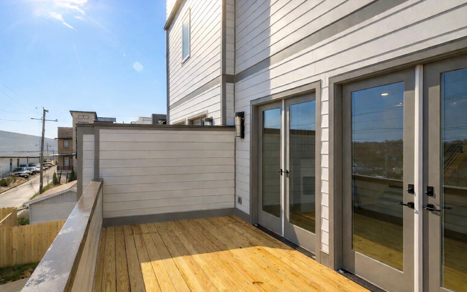 Building Photo - 3325 Felicia St