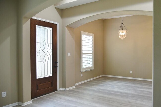 Building Photo - 9242 Solvista Pass Ln