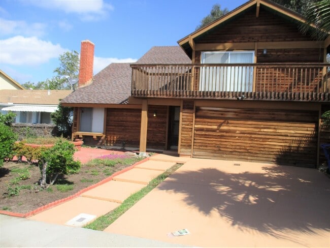 Building Photo - Fabulous 4 bedroom 2 1/2 Bath Home!