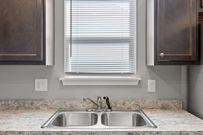 Building Photo - 6084 Arbor Wds Wy