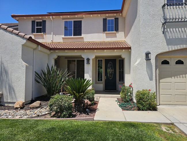 Building Photo - DREAMY 5 Bed/3 Bath OASIS - Discovery Bay