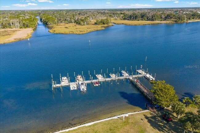 Building Photo - 2925 N Rivers Edge Blvd