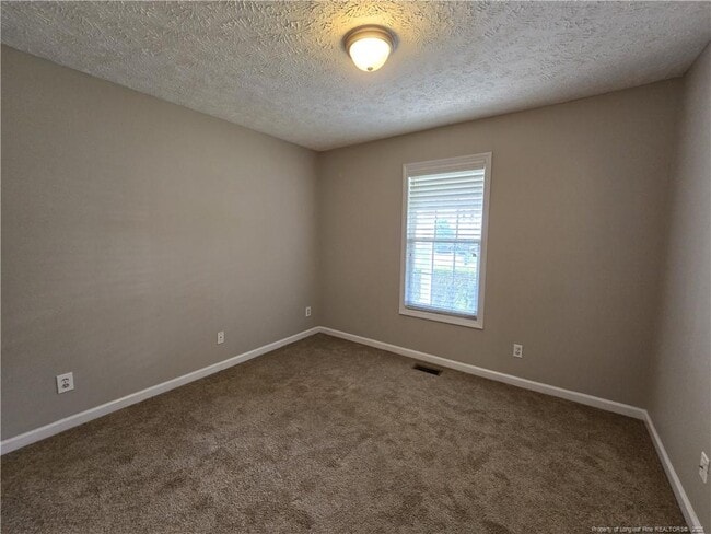Building Photo - 1019 Canter Ln