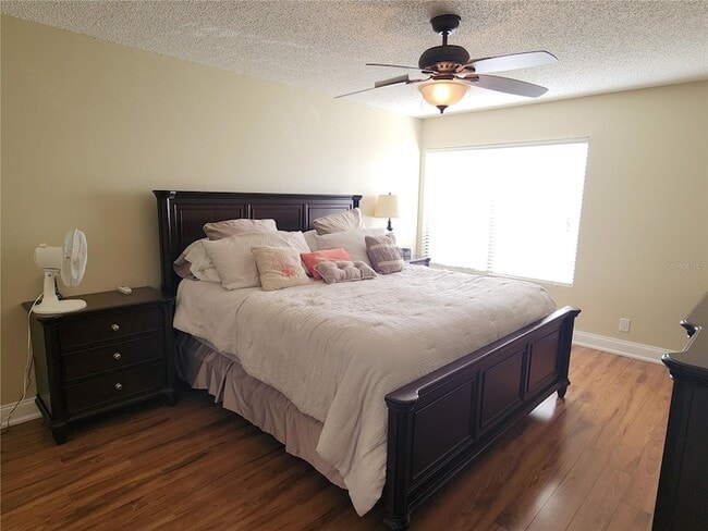 Building Photo - 6290 Bahia Del Mar Cir N