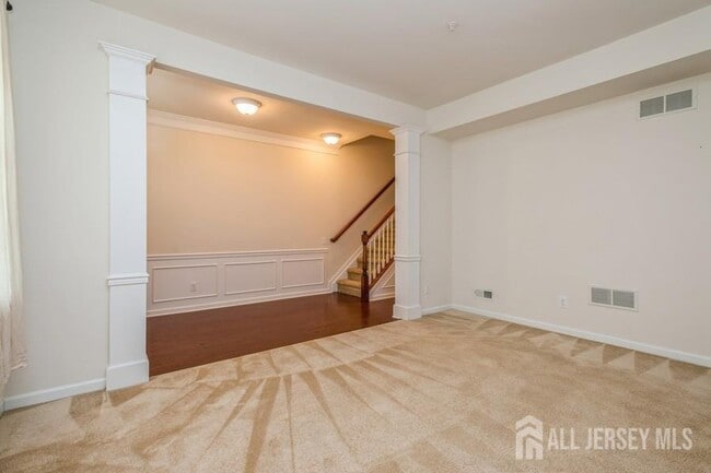 Building Photo - 2204 Leia Ln