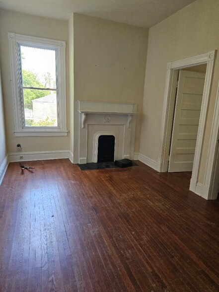 Building Photo - 1701 Westwood Ave