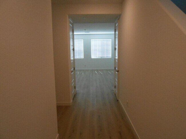 Building Photo - Brand New Beautiful Home Near Galleria and Bldr. Hwy