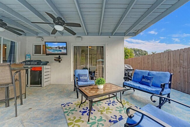 Building Photo - 3730 SW 47th Ct