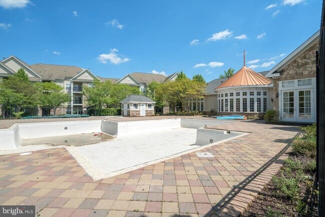 Building Photo - 13331 Connor Dr